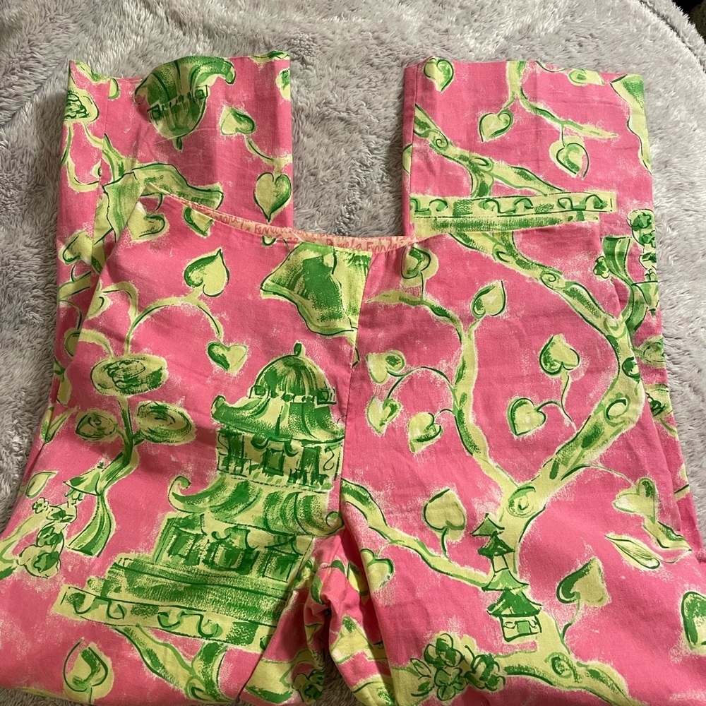 Pamela Ferrari Pink and Green Patterned Capris